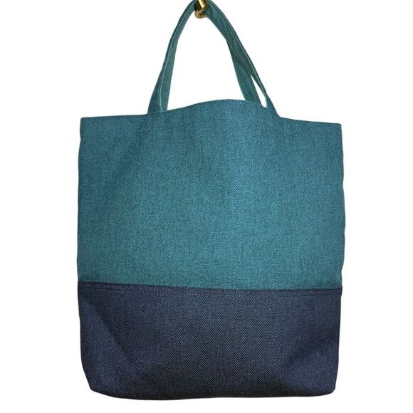 Sunbrella Reversible Tote Bag - Picture 1 of 4